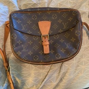 Louis Vuitton Crossbody